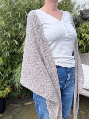 Still Form Shawl