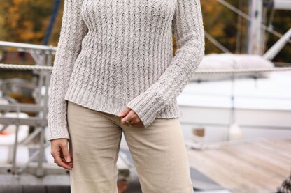 Cornwall Cabled Raglan