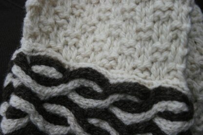 Dual Cable Scarf