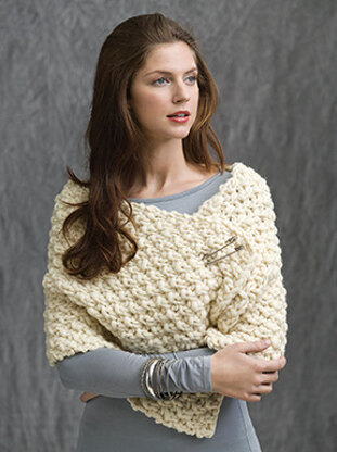 Cross-Country Textured Wrap in Tahki Yarns Big Montana