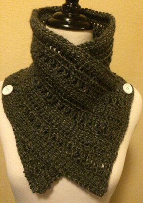 Linked Treble Texture Cowl