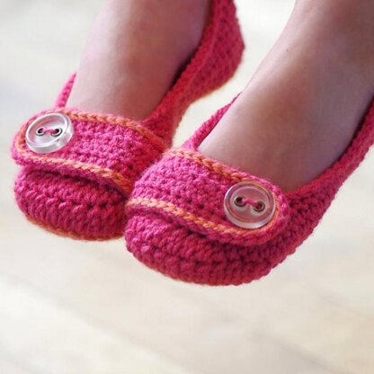 Vanessa Big Sister Button Tab Slipper