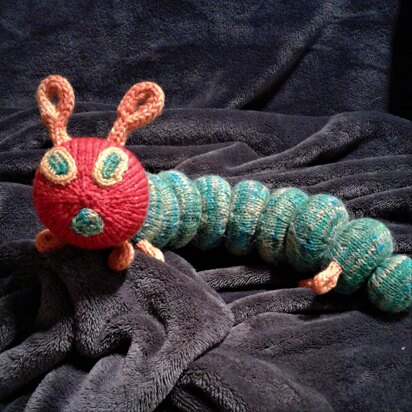 The Very Stretchy Caterpillar - knitting pattern