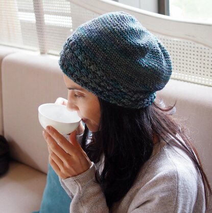 Star stitch slouchy hat with knit look