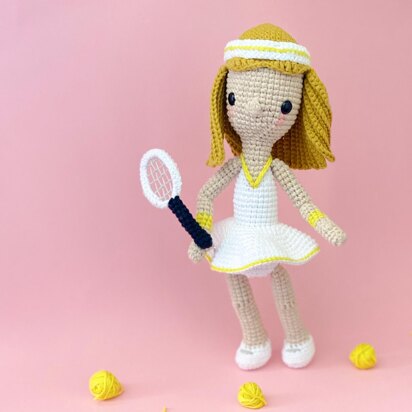 CHRIS THE TENNIS PLAYER - CROCHET AMIGURUMI PATTERN