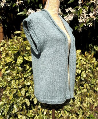 Slouchy Neck-Knot Gilet