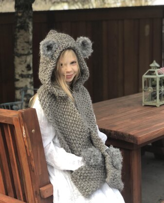 Knitted coala hooded scarf