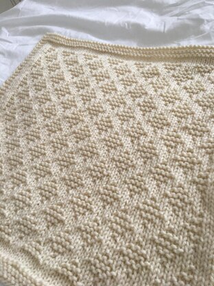 Criss Cross Diamond Blanket