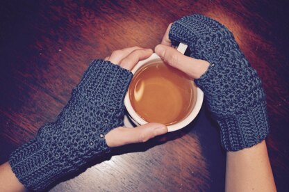 Star Stitch Mitts