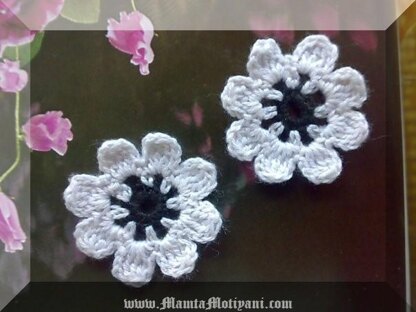8 Petals Crochet Flower Pattern Applique Embellishment
