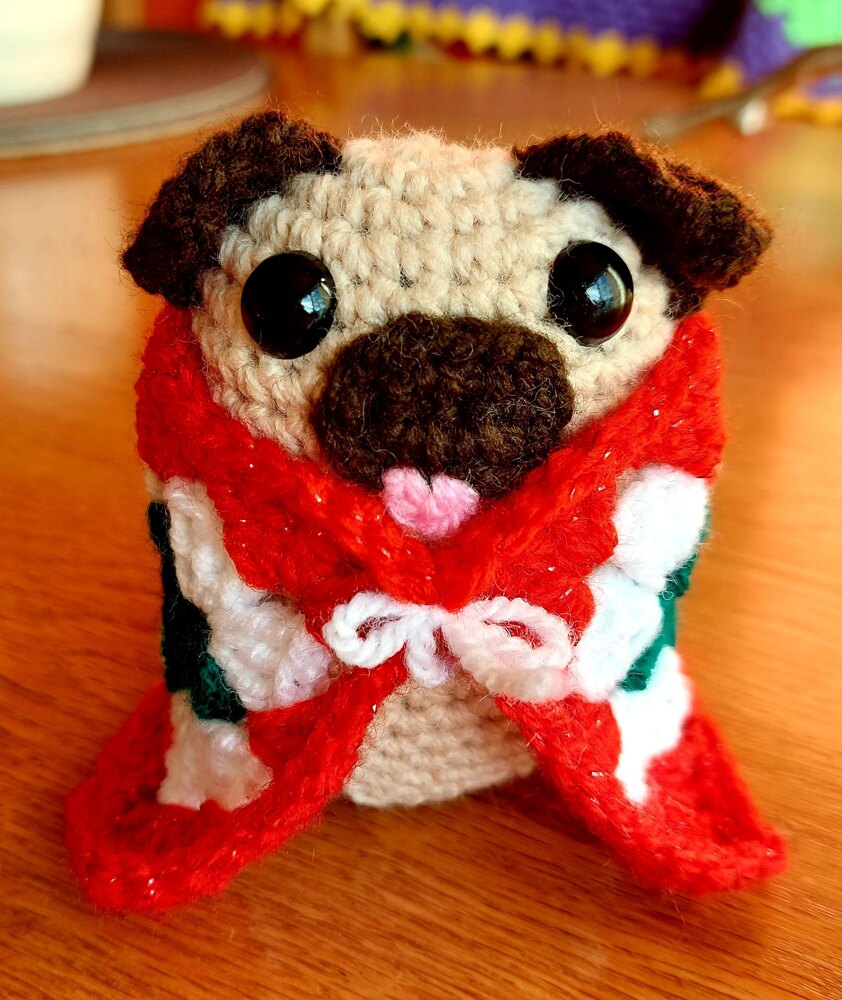 Pug jumper hotsell knitting pattern