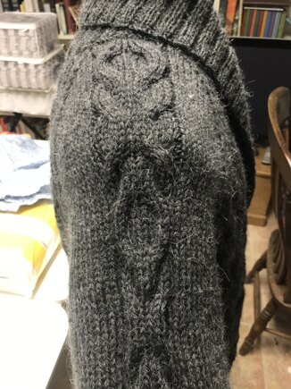 Cable cardigan #4