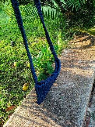 The Navy Shoulder bag