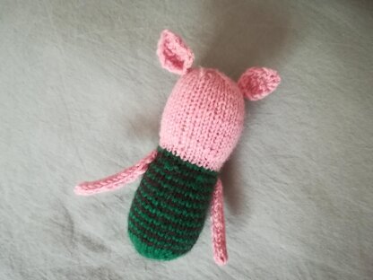 Toy knitting patterns - Knit your Winnie the Pooh and Piglet based on the book