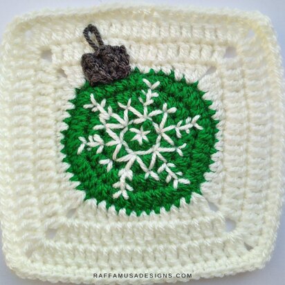 Christmas Bauble Granny Square