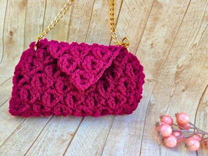 3D Flower Baguette Bag3D Flower Baguette Bag Crochet Pattern | JAYG No-Sew Shoulder Bag