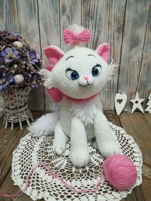 Knitted Kitty Marie for AristoCats