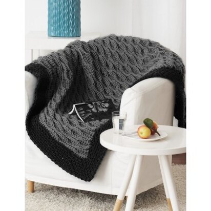 Quick & Easy Blanket in Bernat Chunky - Downloadable PDF