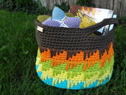 Buffalo Spikes Basket