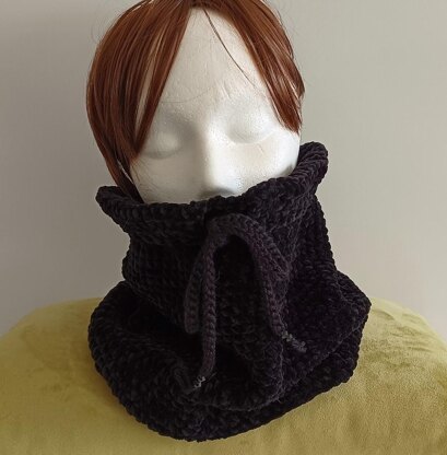 Celestial Drawstring Cowl