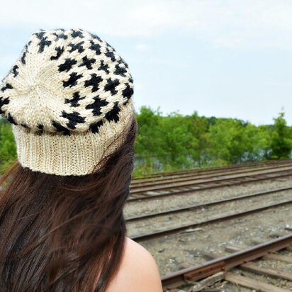 Criss Cross - The Slouchy Beanie Hat - knitting pattern