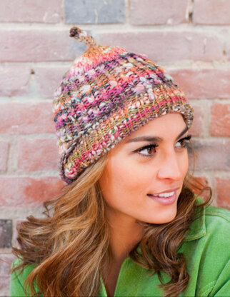 Hat in Plymouth Yarn Sophia Tweed - F559 - Downloadable PDF