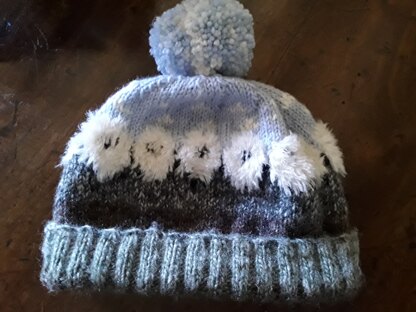 Hat for a mini shepherdess