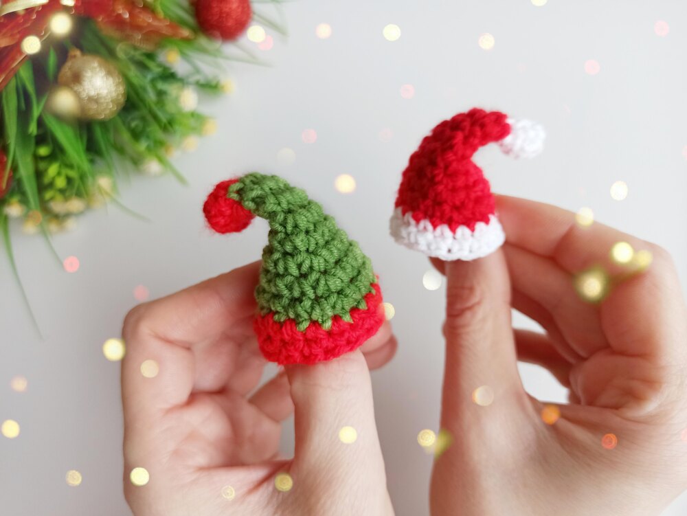 Mini christmas shop santa hats