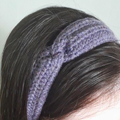 Simplest Twist Crochet Headband