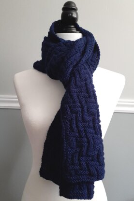 Crenellated Scarf