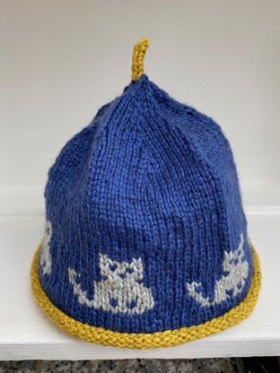 Baby/ Toddler strawberry or cat beanie