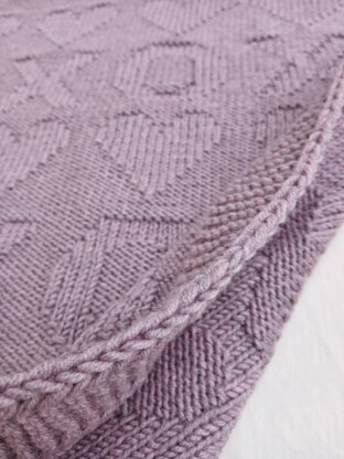 Hearts and hugs blanket