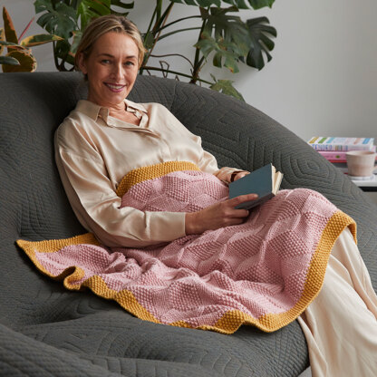 Tumbling Blocks Blanket - Afghan Knitting Pattern For Home in Debbie Bliss Cashmerino Chunky by Debbie Bliss