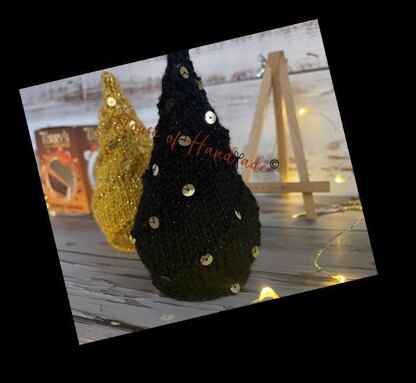 Christmas Tree Gold Black Chocolate Orange Cover Knitting Pattern