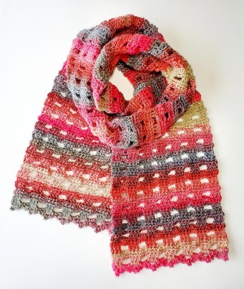 Soft Trellis Scarf