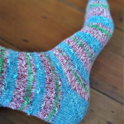 Knit Knot Socks