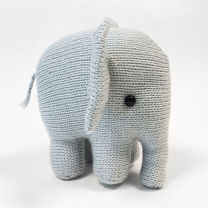 Mummy and Baby Elephant in Deramores Studio DK - Downloadable PDF