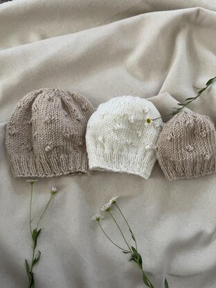 Rosebud Newborn Baby Hat BJ511