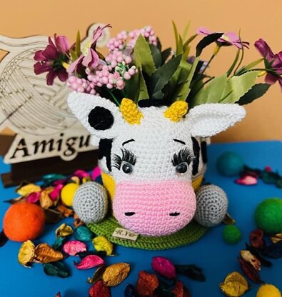 Amigurumi Joyful Cow