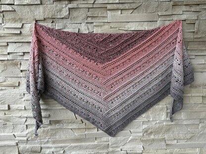 Flat Triangular Scarf "Opora"