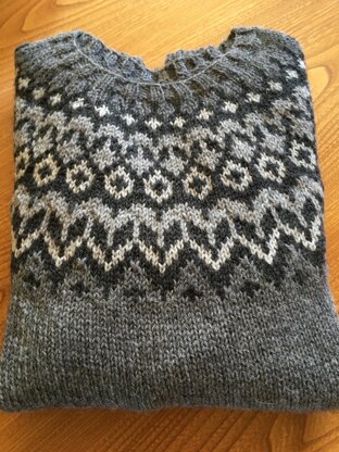 Icelandic sweater for Mike