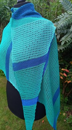 Emerald Drift Shawl