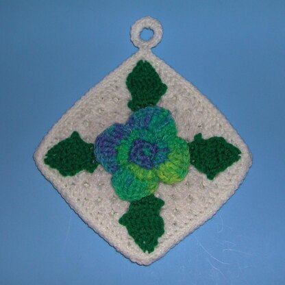 Pansy Granny Potholder C-197