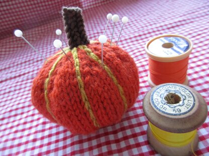 Pumkin Pin Cushion