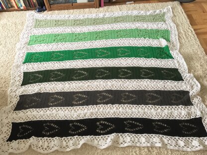 Green & White Heart Afghan