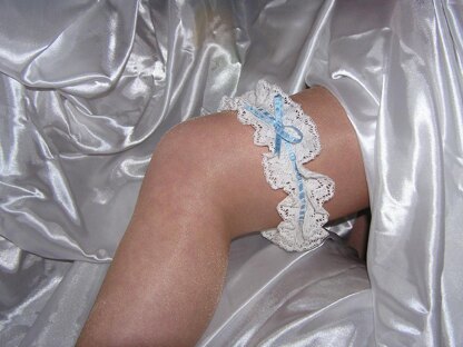 Heart Lace Wedding Garter