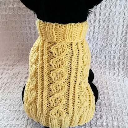 Celtic Triad Dog Sweater - knitting pattern