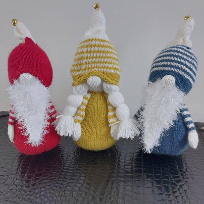 GNOMES - knitting pattern