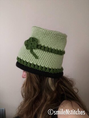 Fun & Festive Shamrock Top Hat