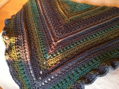 Winterberry Shawl